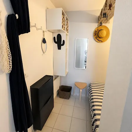Apartment Renove Climatise Avec Vue Cap Esterel Saint-Raphael (Var)